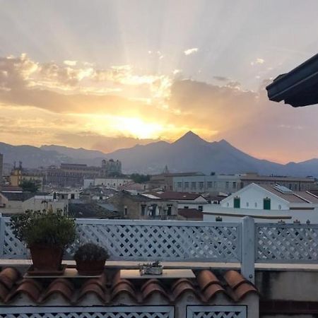 Apartamento La Terrazza Di Palermo Exterior foto