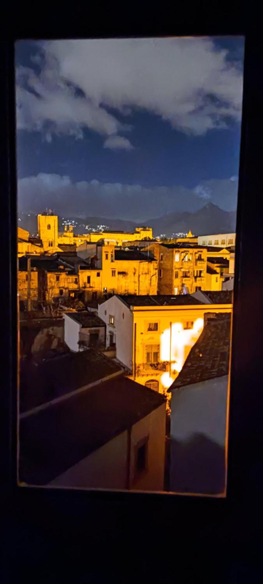 Apartamento La Terrazza Di Palermo Exterior foto