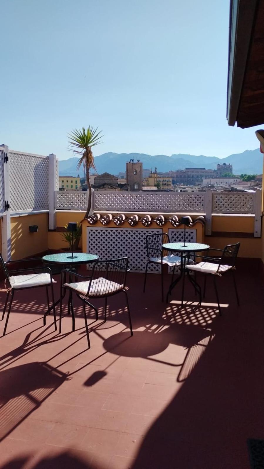 Apartamento La Terrazza Di Palermo Exterior foto
