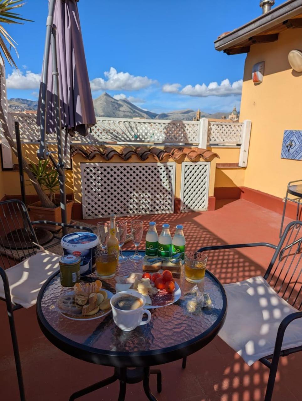 Apartamento La Terrazza Di Palermo Exterior foto